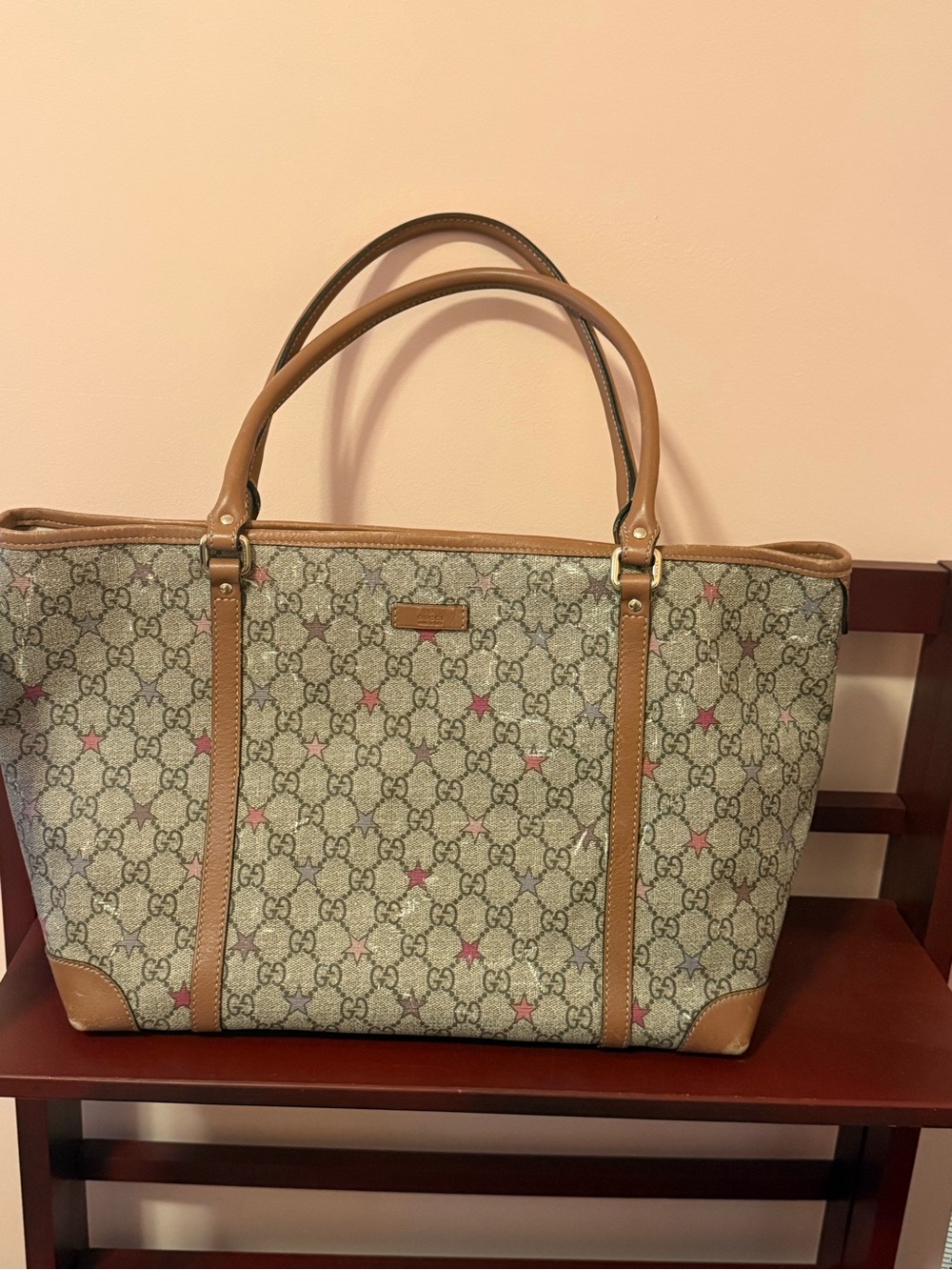 Gucci Beige GG Supreme Canvas Tote with Pink Star Details